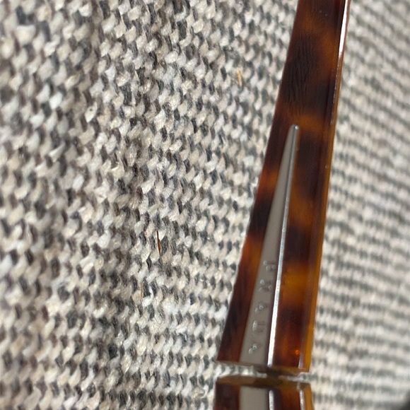 Mens Prada sunglasses - Picture 4 of 6